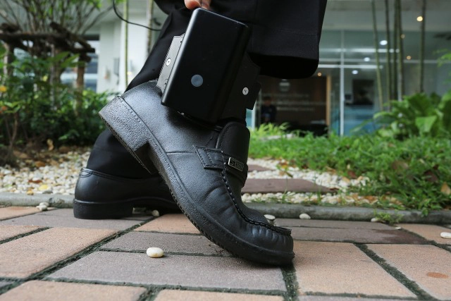 "ศาลยุติธรรม" ย้ำยังใช้ "กำไลข้อเท้า EM" ให้ประกันตัวได้