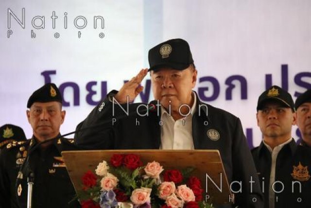 "บิ๊กป้อม"ปัดตอบปม "บิ๊กแดง" บรรยายให้สังคมตัดสิน