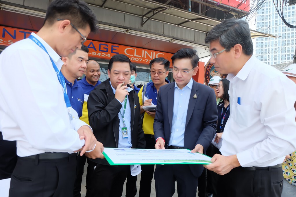 กรมรางฯ ลงพื้นที่ตรวจรถไฟฟ้าสายสีน้ำเงิน
