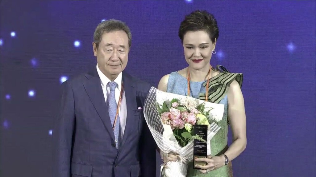 กรุ๊ปซีอีโอดุสิต ‘ศุภจี’ คว้ารางวัลนักธุรกิจดีเด่นแห่งอาเซียน