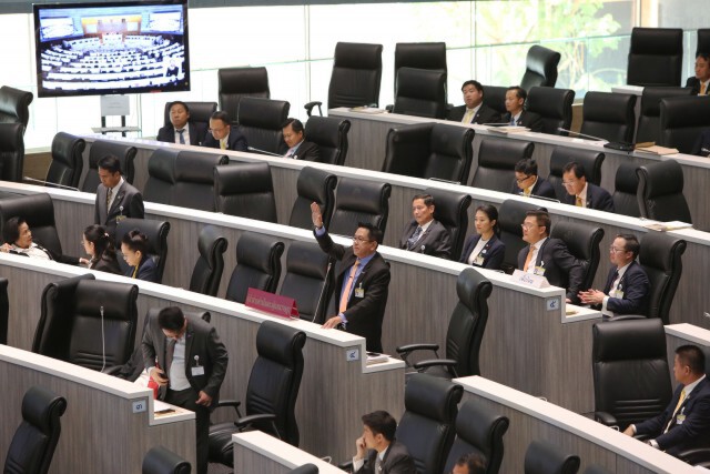 "ฝ่ายค้าน"  ชี้ร่างพ.ร.บ.งบฯ63 ไม่ตอบโจทย์วิกฤตศก.