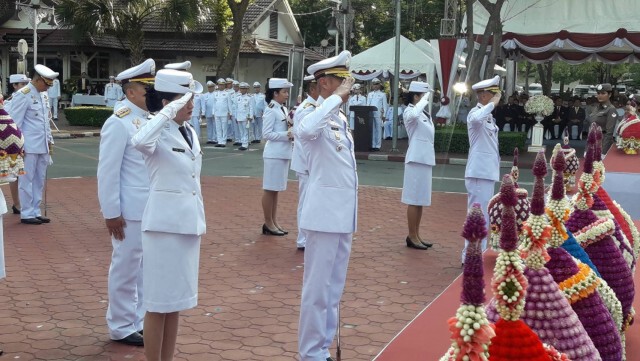 ผบ.ตร. พร้อมข้าราชการตำรวจ สักการะพระบรมราชานุสาวรีย์รัชกาลที่ 4 เนื่อง "วันตำรวจ"