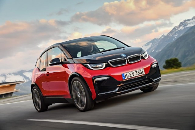 BMW i3s รถ EV ไฟฟ้า 100% ราคา 3.73 ล้าน จำกัดเพียง 7 คันเท่านั้น!