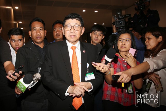 "วิษณุ" แจง "พ.ร.ก.โอนย้ายบางส่วนกองทัพ" เป็นเรื่องของรัฐบาล เตือนใครพูดเฉี่ยวไปมารับผิดชอบเอง!