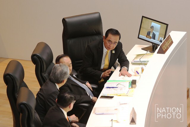 "บิ๊กตู่" เฉลยผังยื่นให้ "บิ๊กป้อม" เป็นรายงานขบวนการค้ายาเสพติดที่จับได้วานนี้