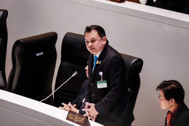 ครูตั้น ขอบคุณส.ส.ทุกพรรคที่ลงมติ ผ่านร่างกม.งบฯปี63