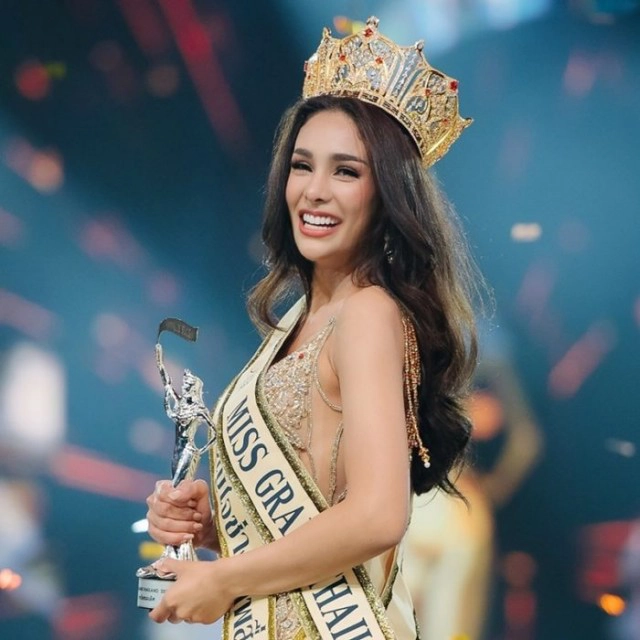 เริ่ดมาก! เผยภาพสัมภาษณ์โกโก้ มิสเเกรนด์ 2019 กับสื่อต่างประเทศ