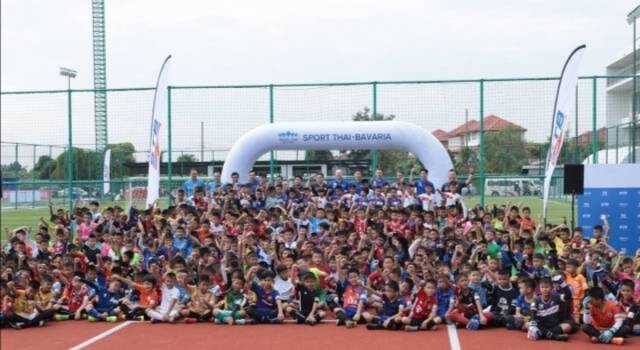 เยาวชนครึ่งพันแห่ทดสอบฝีเท้า STB Academy ปี 2