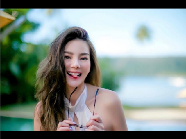 "ดิว อริสรา" สุดแซ่บ กับแฟชั่นเกาหลีล่าสุด!