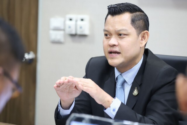"ธนกร"เชื่อ อนาคตใหม่ร้าวเพราะ"ธนาธร"กุมอำนาจคนเดียว
