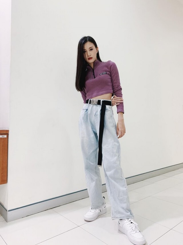 โอตะ ร่วมยินดี "ฝ้าย BNK48" เรียนจบแล้ว