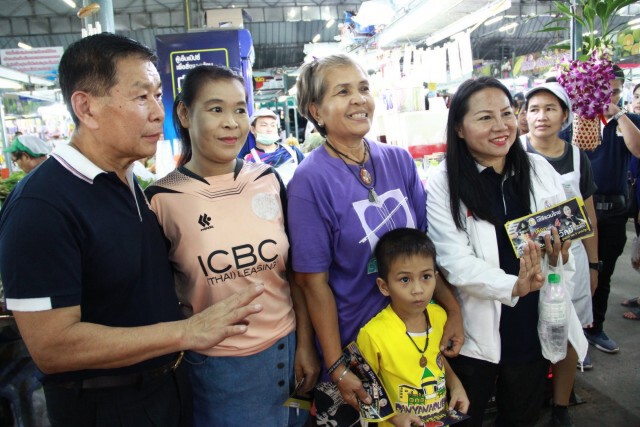"เสรีพิศุทธ์" ลุยวันสุดท้าย ขอส.ส.เพิ่มไปตรวจบิ๊กตู่