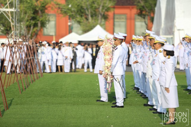 "วิษณุ" เป็นประธานพิธีวางพวงมาลาและถวายบังคมในวันคล้ายวันสวรรคต ร.5
