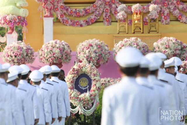 "วิษณุ" เป็นประธานพิธีวางพวงมาลาและถวายบังคมในวันคล้ายวันสวรรคต ร.5