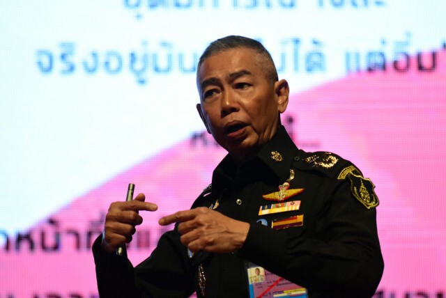 ถอดรหัสลายพราง 'แดง'แผลงฤทธิ์