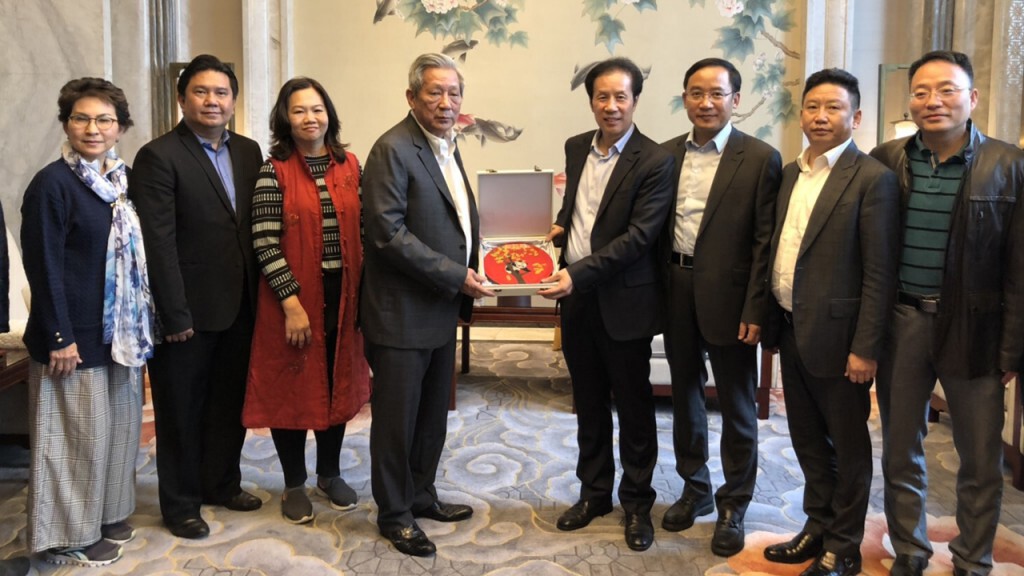 คณะธุรกิจไทยสานสัมพันธ์ผู้นำรัฐ-เอกชนจีน เชื่อมการค้าวัฒนธรรมนครซีอานและนครเฉิงตู คณะธุรกิจไทยสานสัมพันธ์ผู้นำรัฐ-เอกชนจีน เชื่อมการค้าวัฒนธรรมนครซีอานและนครเฉิงตู