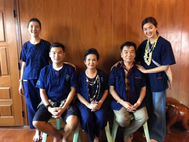 ลูกหนังการเมือง! พลพรรค "ทักษิณ" คว่ำ "เนวิน-ทีมขั้วรัฐบาล" คว้าแชมป์ไทยลีก