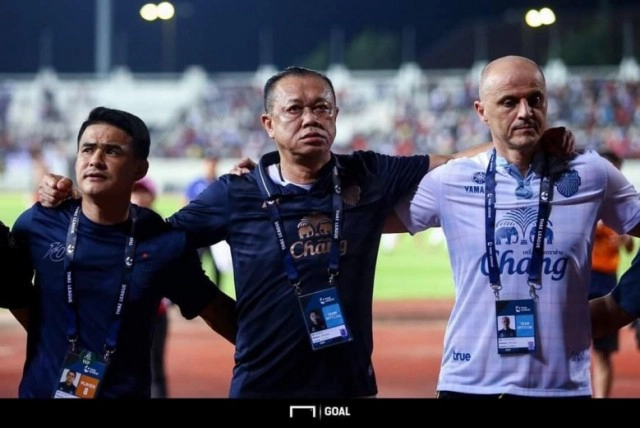 แชมป์ไทยลีก "สายแม้ว" จบแล้ว "เนวิน"