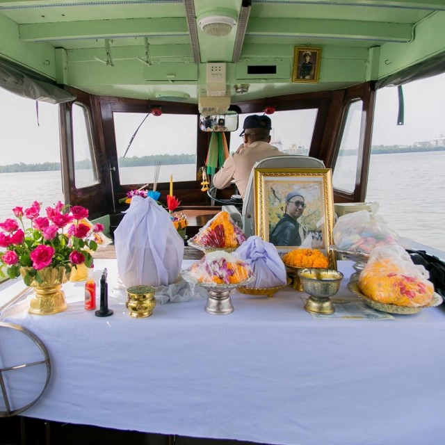 "ต่าย เพ็ญพักตร์" อำลาลูกชายคนเดียวครั้งสุดท้าย