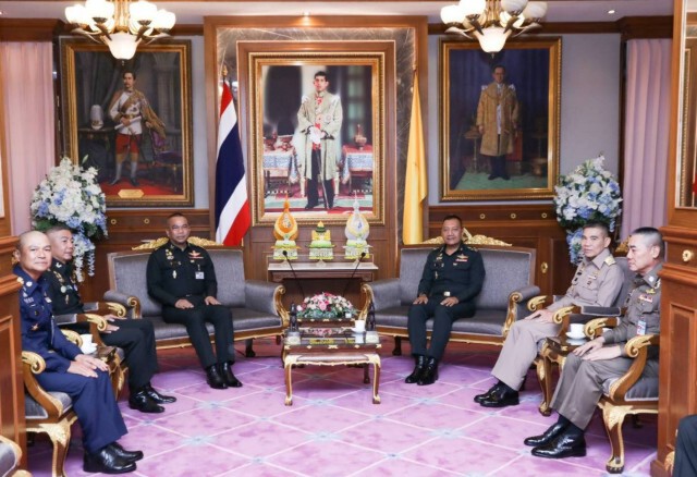 ทัพไทยเปิดตัวโฆษกใหม่