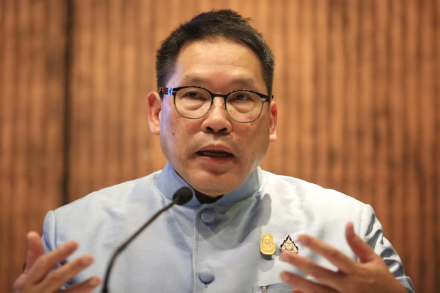 "ชิมช้อปใช้" ประสบความสำเร็จ สั่งลุยต่อ "ชิมช้อปใช้ เฟส 3" คลังขอเวลา 1 เดือนก่อนออกมาตรการ