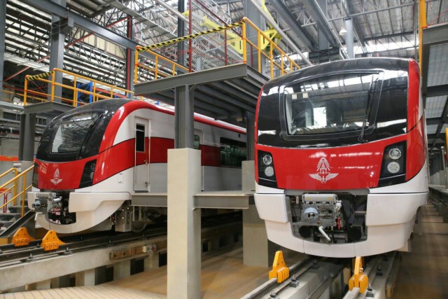 เปิดตัว! รถไฟฟ้าชานเมืองสายสีแดง ล็อตแรก