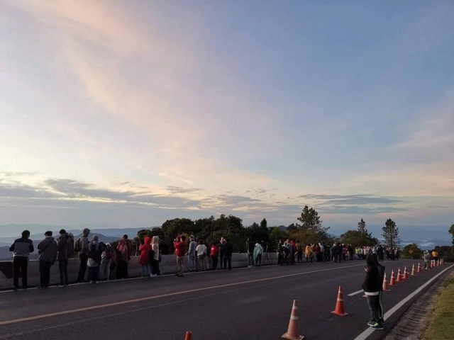 "ดอยอินทนนท์" หนาวจัด 5 องศา