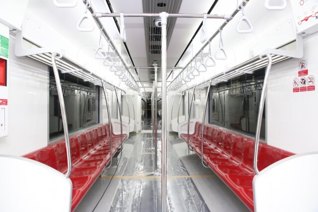 รฟท.เปิดตัวขบวนรถไฟฟ้าสายสีแดง พร้อมให้บริการต้นปี 64