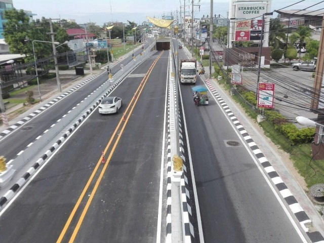 ทางหลวงยันนโยบายคมนาคมไม่ได้สั่งรื้อเกาะกลางทำแบริเออร์