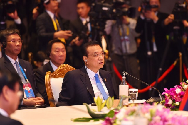อาเซียน-จีน กระชับความร่วมมือรอบด้าน ขณะนายกฯ ชวนทุกประเทศร่วมลงทุน EEC