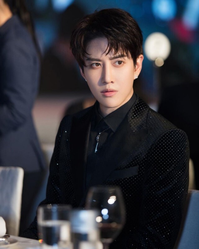 'ไมค์ พิรัชต์' คว้ารางวัลศิลปินต่างชาติยอดนิยมตอกย้ำความฮอตในจีน