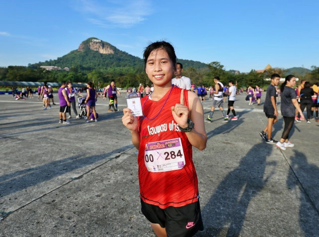 วิ่ง"เขาชะโงกซูเปอร์ฮาล์ฟมาราธอน"ทำยอดผู้เข้าร่วม1.5 หมื่นคน