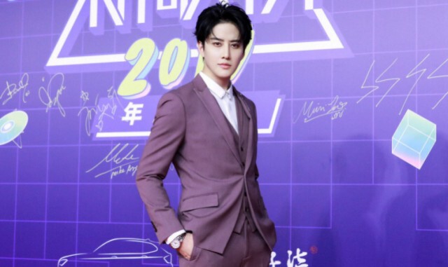 'ไมค์ พิรัชต์' คว้ารางวัลศิลปินต่างชาติยอดนิยมตอกย้ำความฮอตในจีน