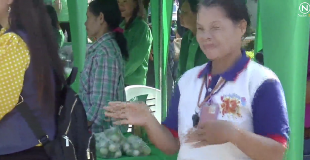 ม่วนอก ม่วนใจ! "คุณยายสายแดนซ์" เจอเสียงดนตรีต้องรำตลอด