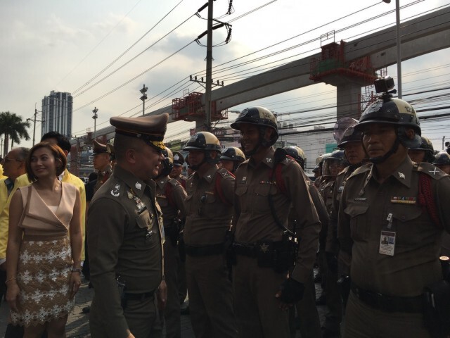 บก.น.4 ระดมกำลังกวาดล้างป้องกันอาชญากรรม เทศกาลลอยกระทง