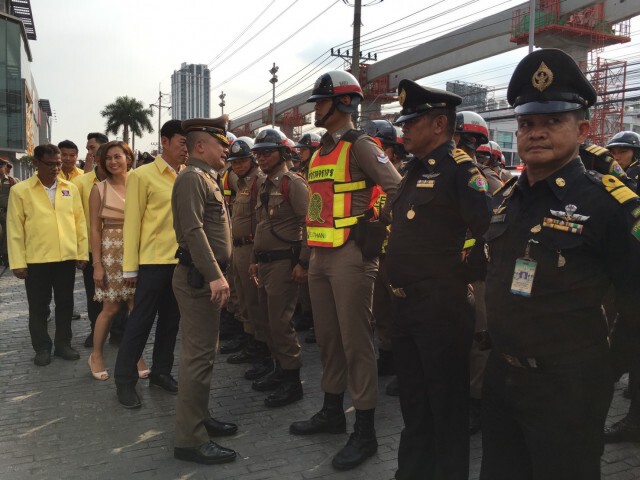บก.น.4 ระดมกำลังกวาดล้างป้องกันอาชญากรรม เทศกาลลอยกระทง