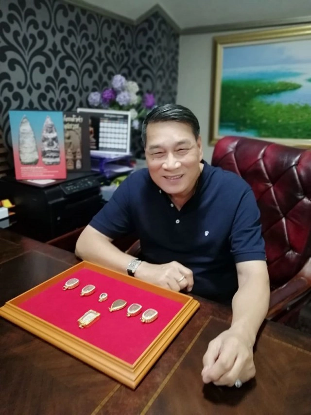 เซียนพระ "ต้อย เมืองนนท์" สแกนกรุพระเครื่องของ "มงคลกิตติ์"