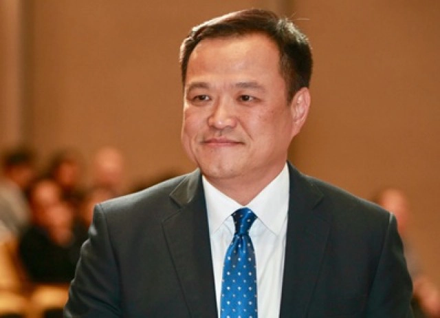 โพลเผย ปชช.อยากลอยกระทงคู่ นายกฯตู่ มากที่สุด