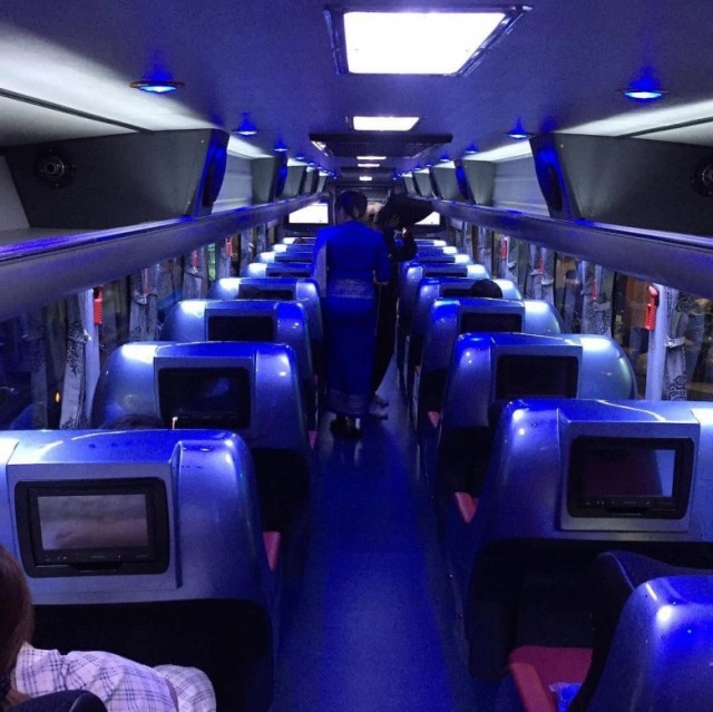 เปิดภาพที่นั่ง First Class ของสมบัติทัวร์กรุงเทพฯ-เชียงใหม่