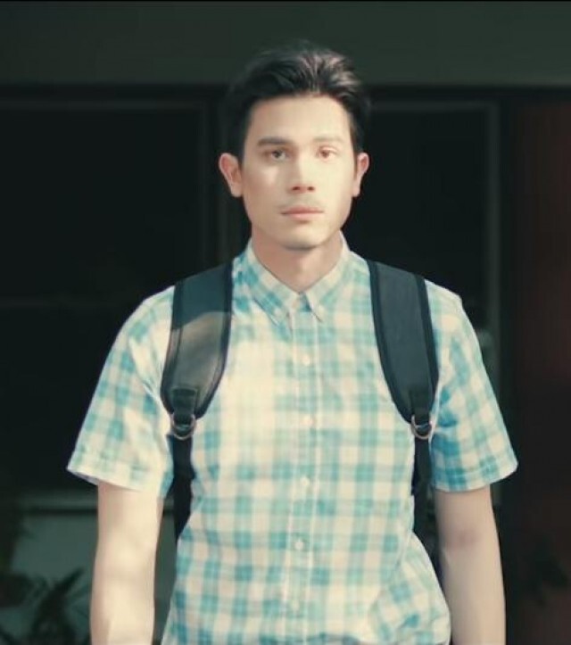 "ซันนี่ สุวรรณเมธานนท์" กับลุคใหม่หนวดเฟิ้มเชียว