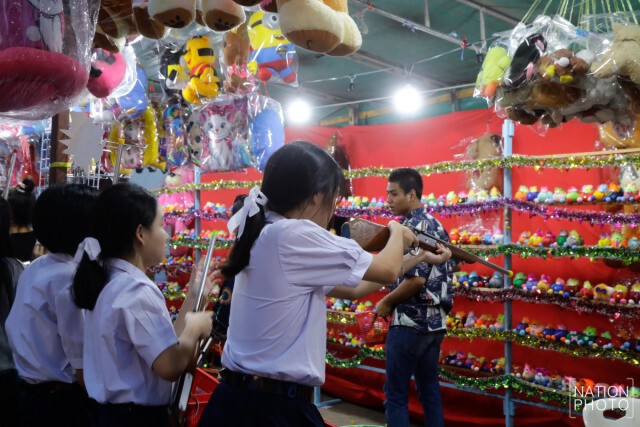 ศุกร์ (สุข) ละวัด : ไปเที่ยวงานวัดกัน