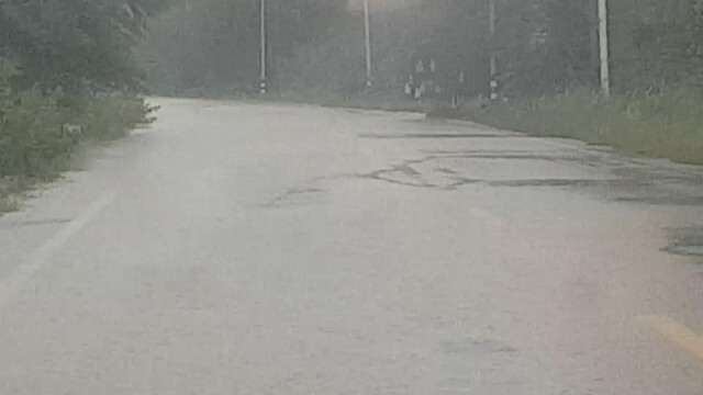 ฝนถล่ม สะเดา น้ำทะลักเข้าบ้าน ท่วมสวนยาง