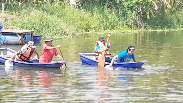 สืบสานประเพณีพื้นบ้าน ท่าวังควาย แข่ง เรือพายจานข้าว ตีโป่ง ว่ายถังน้ำ