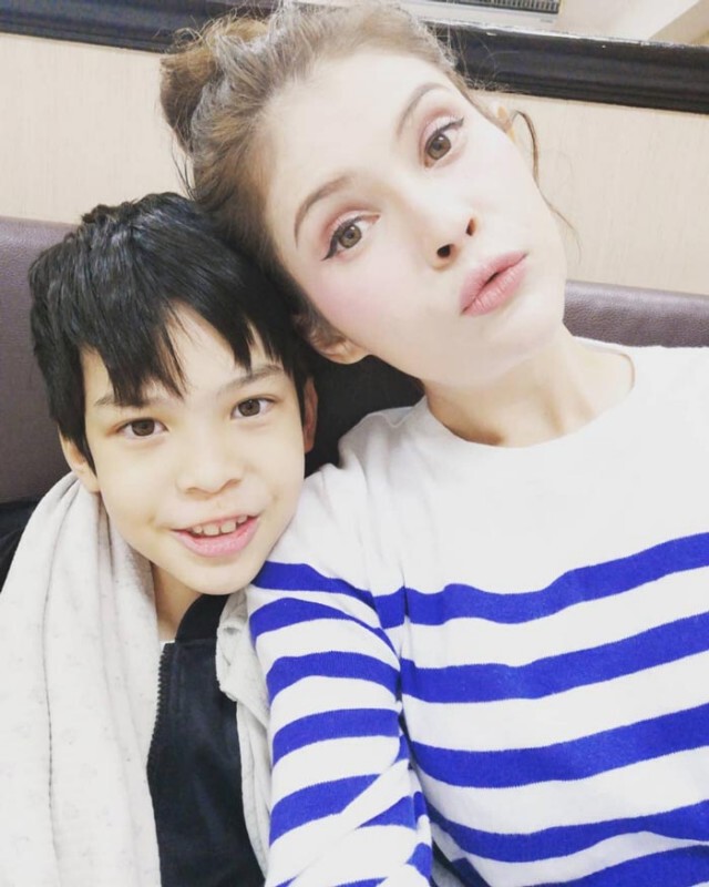 "แอนนี่ บรู๊ค" เล่าความหลังชีวิต ล้มลุกคลุกคลาน วันนี้มีคนข้างๆ
