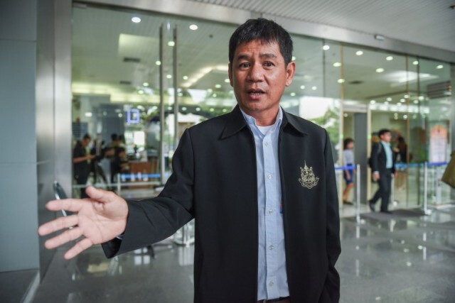 "ชัยวัฒน์" ใต้เงา "บ้านใหญ่" เมืองเพชร
