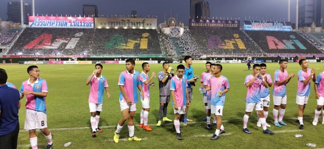 "จตุรมิตร" ศักดิ์ศรีฟุตบอล 4 โรงเรียน