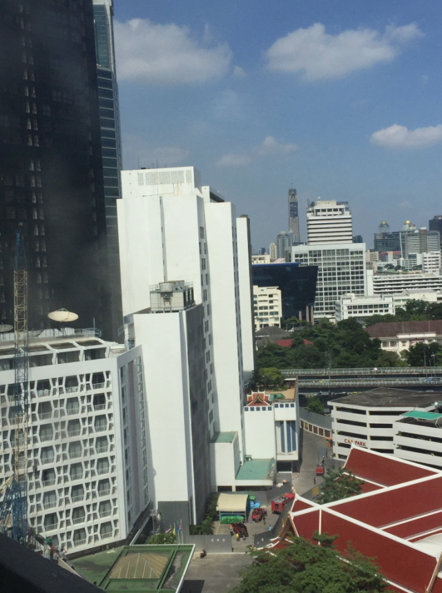 ด่วน! เกิดเหตุเพลิงไหม้ "โรงแรมมณเฑียร"