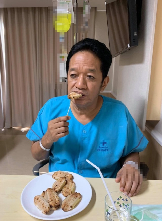 "โย่ง เชิญยิ้ม" เล่าวินาทีก่อนวูบเข้ารพ. คิดถึง "สีหนุ่ม เชิญยิ้ม"