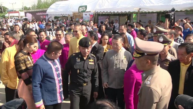 "ธรรมนัส" ่เปิดงานวันเก็บเกี่ยวข้าวหอมมะลิโลก ครั้งที่ 3
