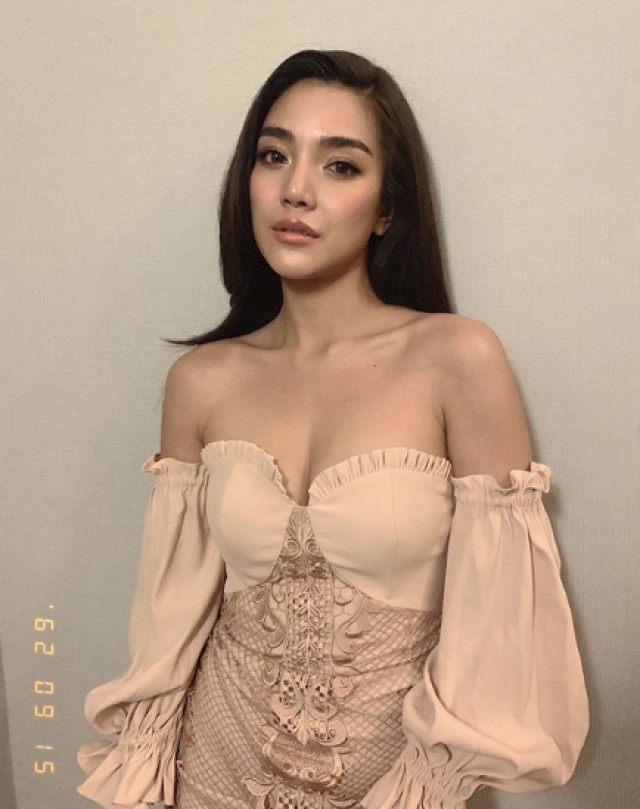 "ปราง-กัญญ์ณรัณ" โพสต์เดือด! โดนนำรูปทำโปสเตอร์โฆษณาหวิวแจกในเกาหลี
